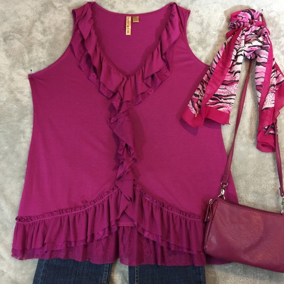 NWOT Eyeshadow Raspberry Tank Top - Picture 2 of 8